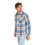 Het model draagt het Mario Russo Overshirt in blauw. thumbnail