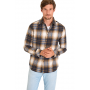 Het model draagt het Mario Russo Overshirt in bruin. thumbnail