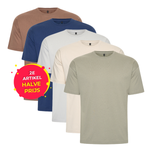 Het Mario Russo Oversized T-shirt is verkrijgbaar in verschillende kleuren en maten. 