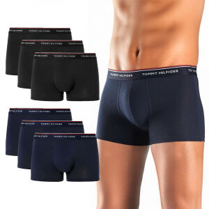 De 3-Pack Tommy Hilfiger Boxers zijn verkrijgbaar in zwart en marineblauw. 
