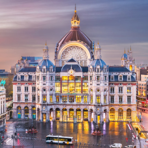 STUNT! Top beoordeeld hotel in Antwerpen incl. ontbijt + borrelhapje + GRATIS parkeren STUNT! Top beoordeeld hotel in Antwerpen incl. ontbijt + borrelhapje + GRATIS parkeren