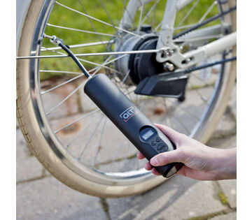 Het apparaat kan onder andere gebruikt worden op fietsbanden. 