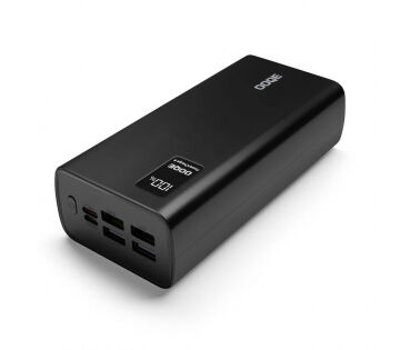 De OOQE PowerCharge 4: Powerbank in de kleur zwart. De OOQE PowerCharge 4: Powerbank in de kleur zwart.