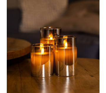Set van 3 FlinQ Smoked Glass LED Kaarsen met twee kleuren opties Set van 3 FlinQ Smoked Glass LED Kaarsen met twee kleuren opties