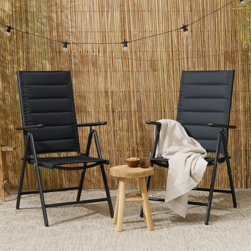Set van 2 909 Outdoor Premium Tuinstoelen met Padding.